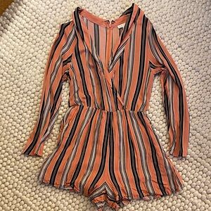 Leith Striped Coral, brown, white and Black women’s long sleeve romper size XS